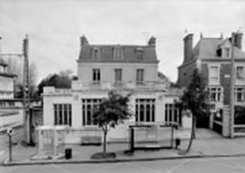 Maison, poste (Maison de villégiature balnéaire, bureau de poste) dite Villa Les Cygnes puis Bureau des PTT, 16 boulevard Rochebonne (Saint-Malo)