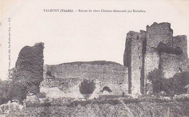 https://images-02.delcampe-static.net/img_large/auction/000/199/957/467_001_vendee-talmont-ruines-du-vieux-chateau-demantele-par-richelieu-editeur-milheau.jpg